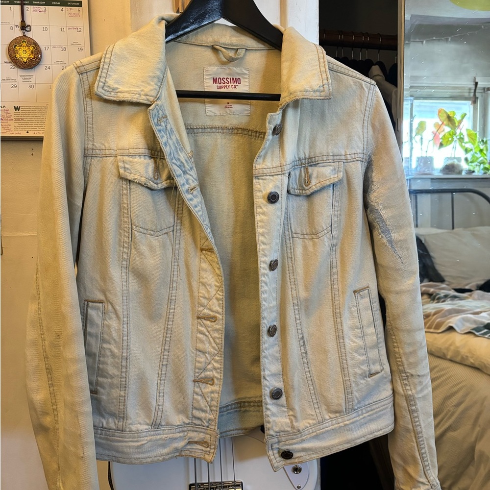 Mossimo Supply Co. Women's Light Blue Denim Jean Jacket